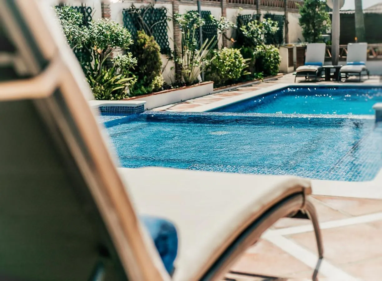 The Residence By The Beach House Marbella 3*,