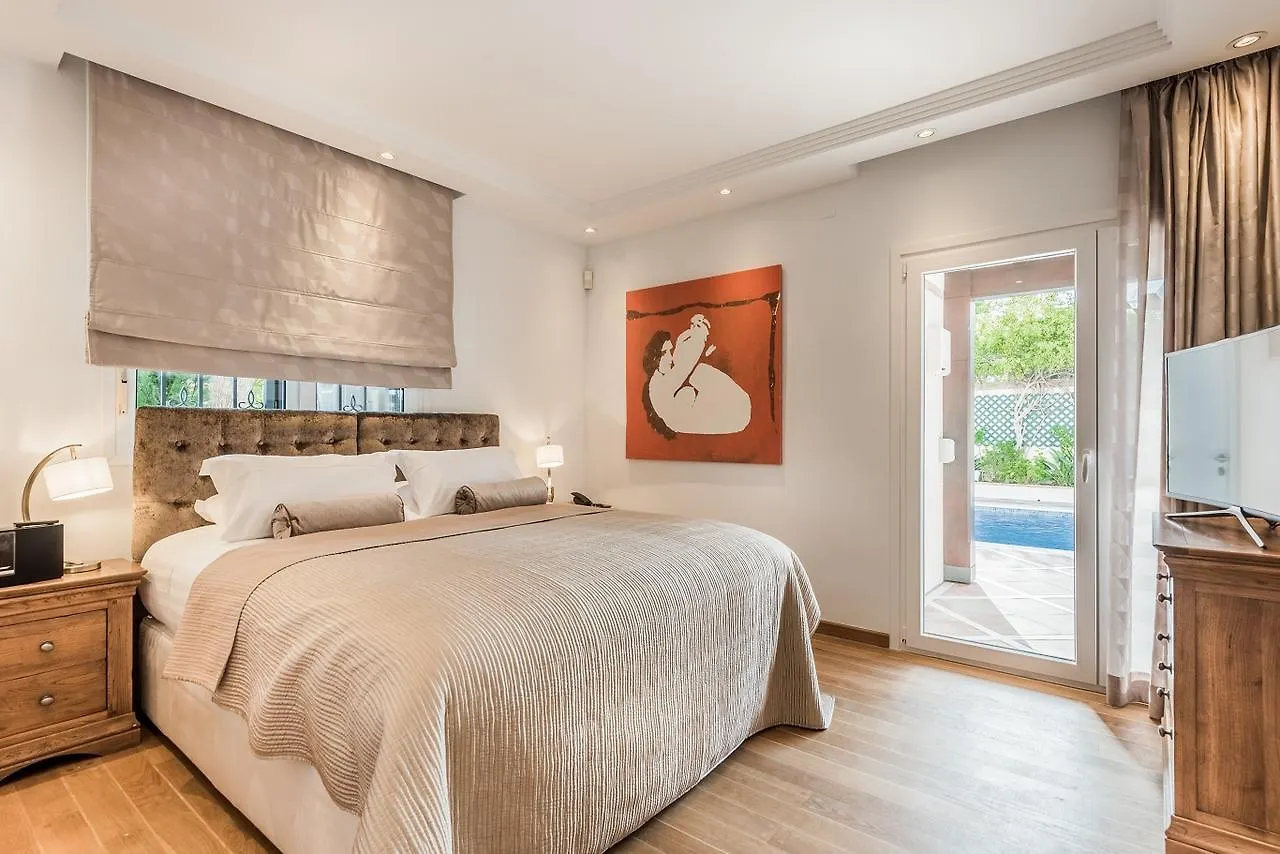 Bed & Breakfast The Residence By The Beach House Marbella